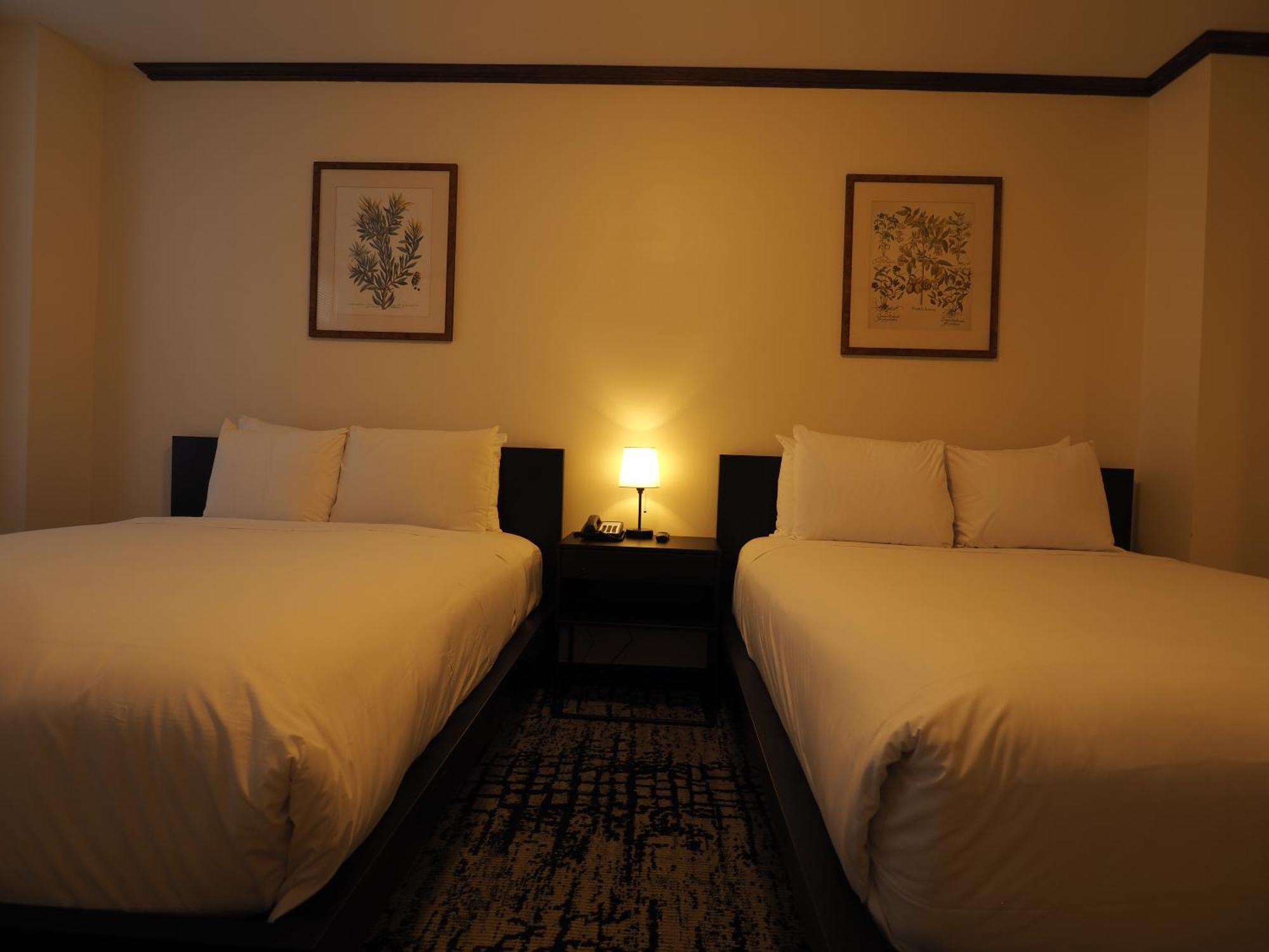 Night Hotel Broadway New York Bagian luar foto