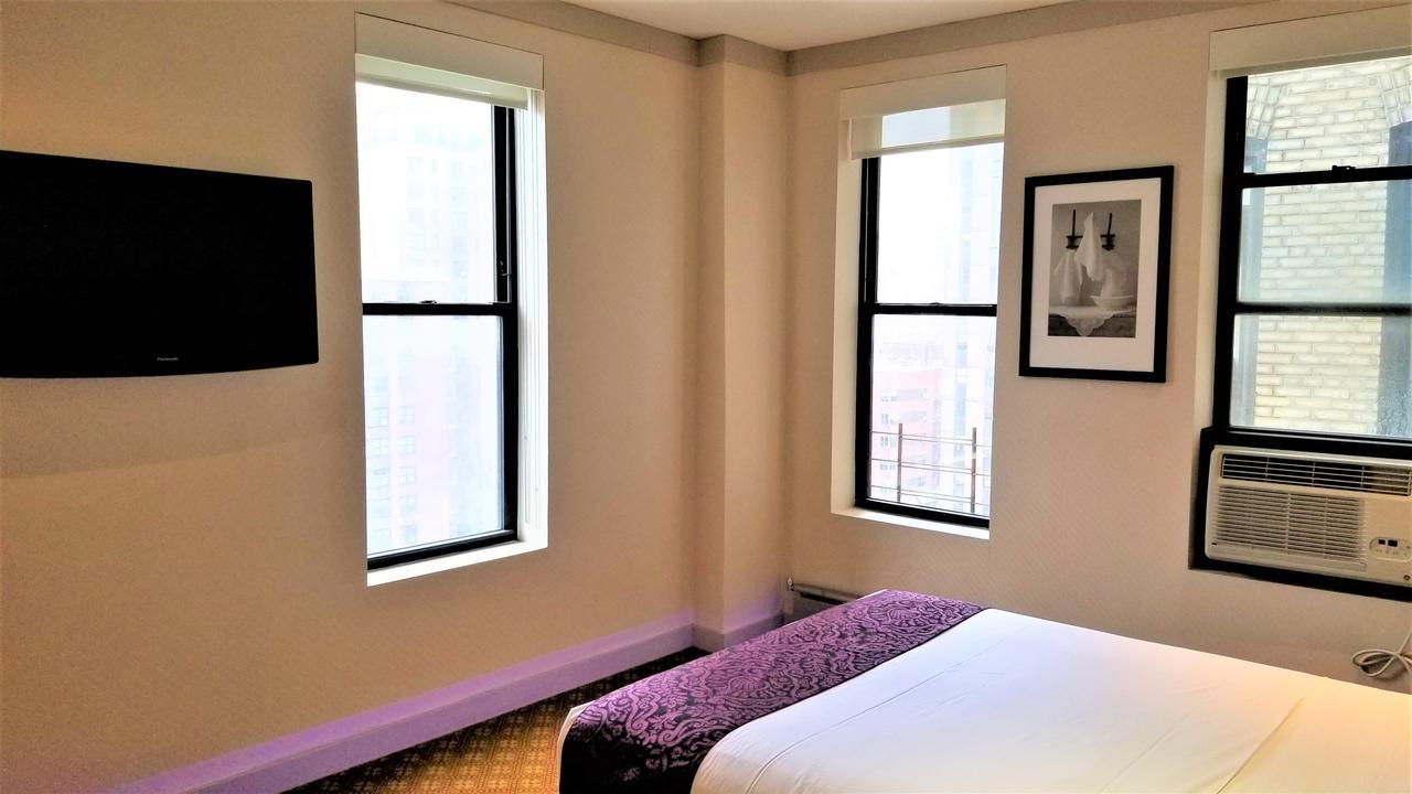 Night Hotel Broadway New York Bagian luar foto